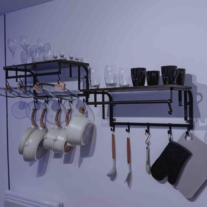 Stunning Two Bed City Centre Apartment 리즈 외부 사진